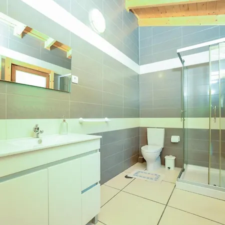 Quintinha Do Casal Ruivo *